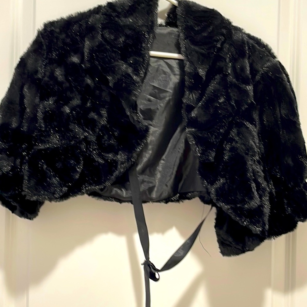 Winter Soft Faux Fur Cape Scarf for Ladies